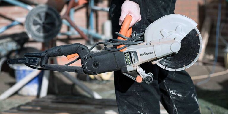 How to Choose a Quality Hammer: A DIY Guide That Nails It