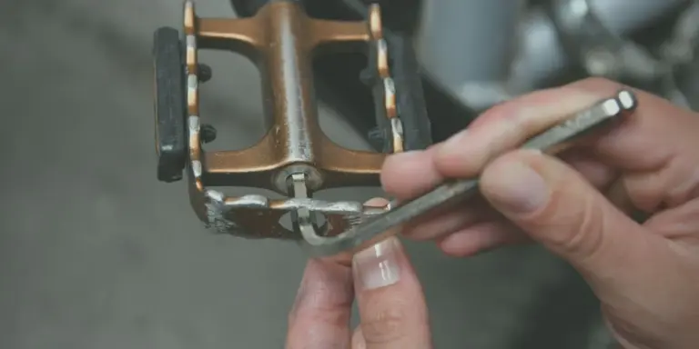 5 Must-Have Hand Tools for Car Repair