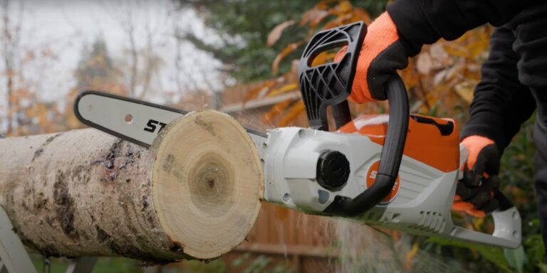 Buying Guide: Electric Chainsaws for Homeowners